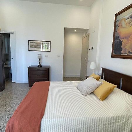 Villa Nanni Suites - Camera Anfiteatro - ルッカ エクステリア 写真